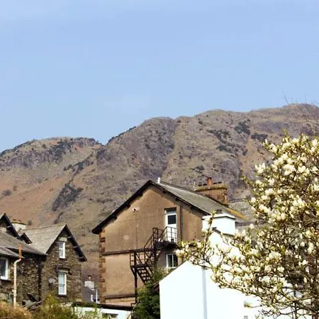3 Low House Cottages * Coniston